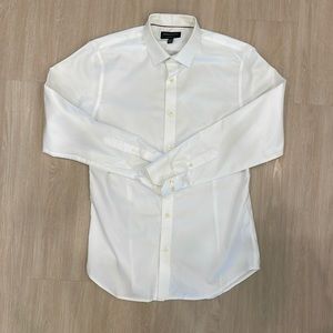 Banana Republic White Dress Shirt - 002